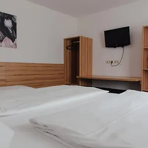 Drei Kreuz 3* Salzburg
