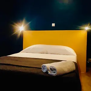 De Bruxelles 2*, Paryż Francja
